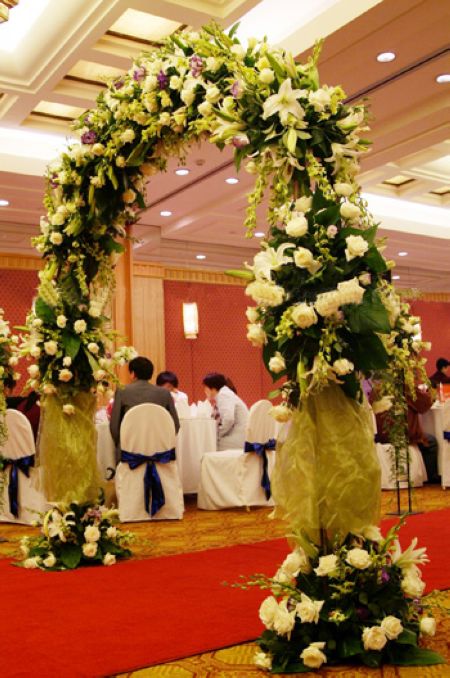 ���չ���