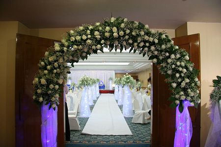 ���չ���