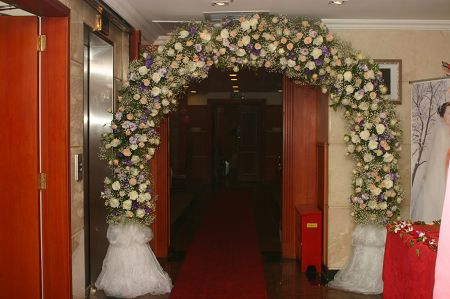 ���չ���